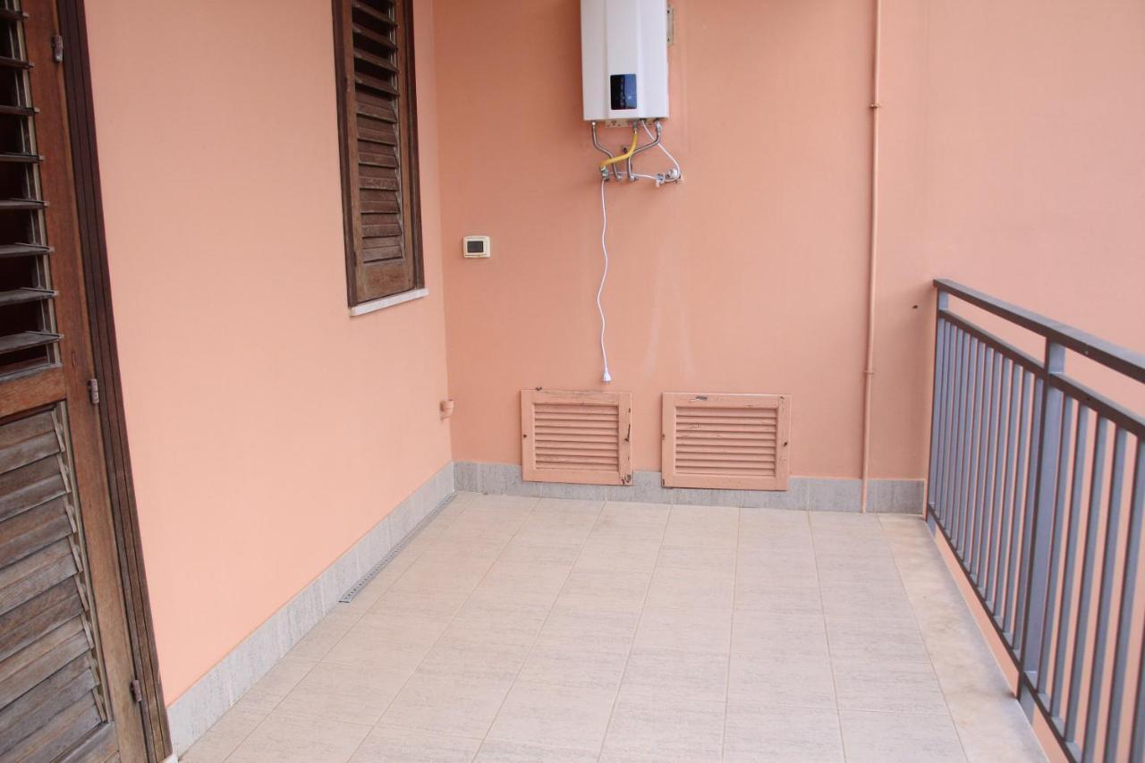 Il Paradiso Di Ele Apartment Syracuse Bagian luar foto